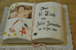 Torte zur Taufe