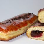 Krapfen mit Schkoladen-Himbeer-Füllung